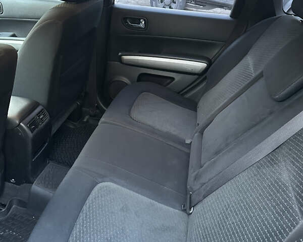 Сірий Ніссан ІксТрейл, об'ємом двигуна 2.49 л та пробігом 79 тис. км за 11150 $, фото 12 на Automoto.ua