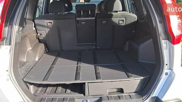 Сірий Ніссан ІксТрейл, об'ємом двигуна 2 л та пробігом 297 тис. км за 12350 $, фото 19 на Automoto.ua