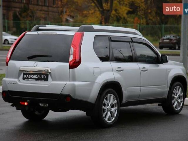 Ниссан ИксТрейл 2012 в Харькове на Automoto.ua Серый Ниссан ИксТрейл, объемом двигателя 2 л и пробегом 193 тыс. км за 10950 $, фото 5 на Automoto.ua
