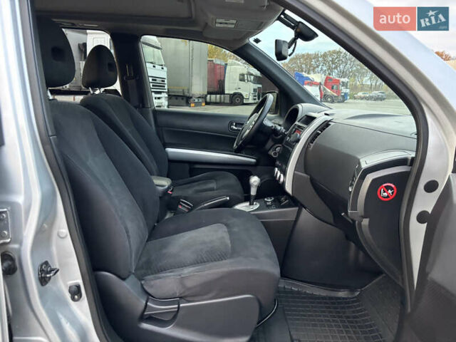 Сірий Ніссан ІксТрейл, об'ємом двигуна 2 л та пробігом 142 тис. км за 9900 $, фото 13 на Automoto.ua