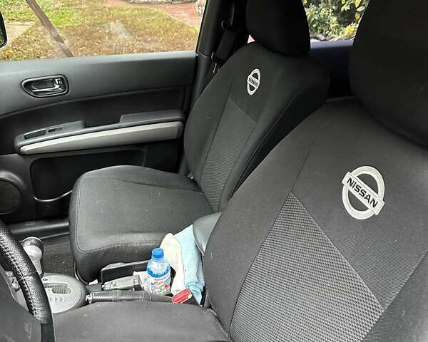 Серый Ниссан ИксТрейл, объемом двигателя 2.49 л и пробегом 79 тыс. км за 10800 $, фото 5 на Automoto.ua