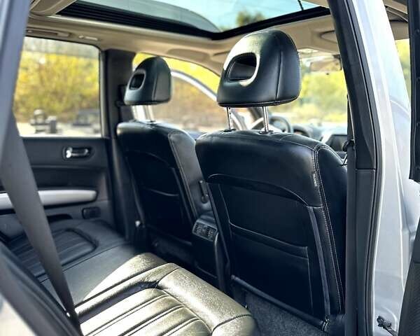 Серый Ниссан ИксТрейл, объемом двигателя 2 л и пробегом 198 тыс. км за 12500 $, фото 8 на Automoto.ua