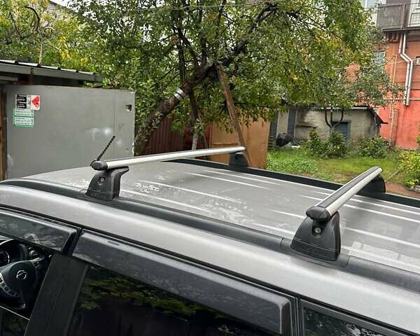 Серый Ниссан ИксТрейл, объемом двигателя 2.49 л и пробегом 79 тыс. км за 10800 $, фото 13 на Automoto.ua