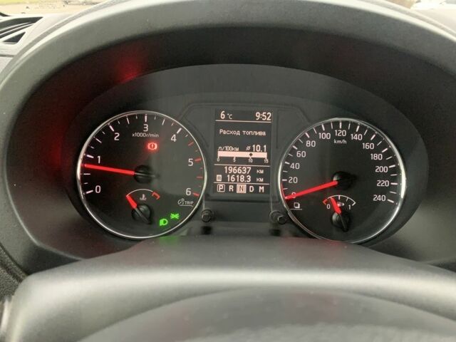 Серый Ниссан ИксТрейл, объемом двигателя 2 л и пробегом 196 тыс. км за 14999 $, фото 10 на Automoto.ua