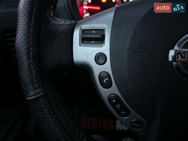 Серый Ниссан ИксТрейл, объемом двигателя 2 л и пробегом 90 тыс. км за 15000 $, фото 17 на Automoto.ua