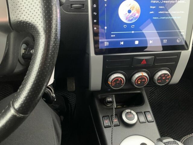 Серый Ниссан ИксТрейл, объемом двигателя 2 л и пробегом 196 тыс. км за 14999 $, фото 12 на Automoto.ua