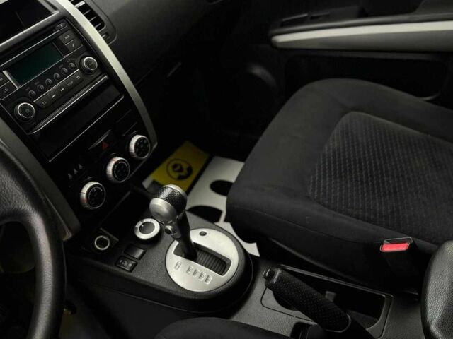 Сірий Ніссан ІксТрейл, об'ємом двигуна 2 л та пробігом 198 тис. км за 12999 $, фото 12 на Automoto.ua