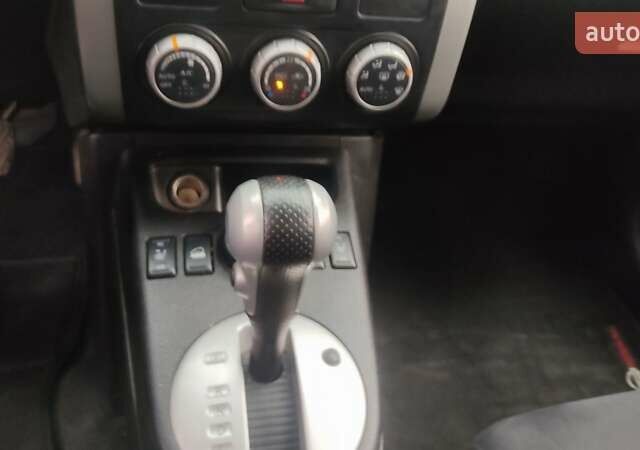 Серый Ниссан ИксТрейл, объемом двигателя 2 л и пробегом 230 тыс. км за 11500 $, фото 40 на Automoto.ua