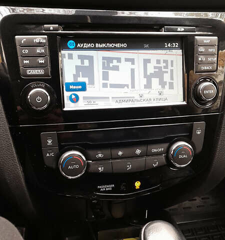 Сірий Ніссан ІксТрейл, об'ємом двигуна 2 л та пробігом 79 тис. км за 14500 $, фото 6 на Automoto.ua