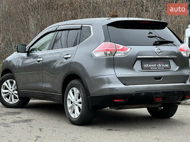 Серый Ниссан ИксТрейл, объемом двигателя 2 л и пробегом 79 тыс. км за 14699 $, фото 3 на Automoto.ua
