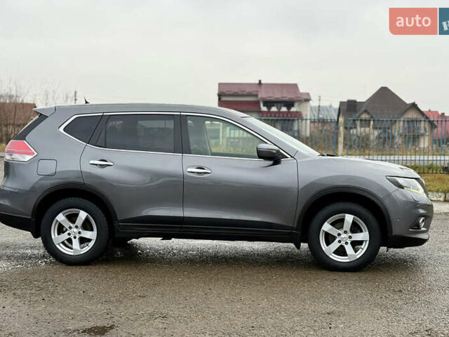 Серый Ниссан ИксТрейл, объемом двигателя 1.6 л и пробегом 162 тыс. км за 15500 $, фото 6 на Automoto.ua