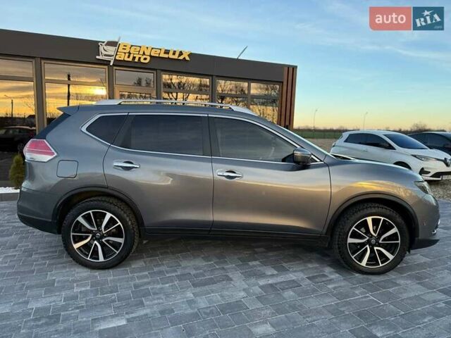 Серый Ниссан ИксТрейл, объемом двигателя 1.6 л и пробегом 195 тыс. км за 15599 $, фото 9 на Automoto.ua