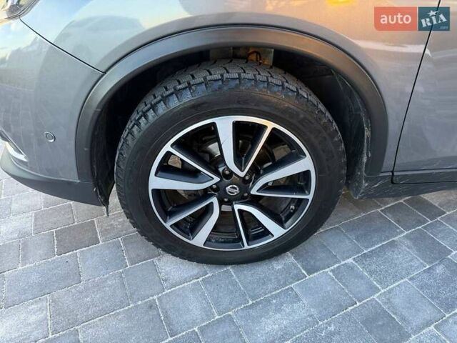Серый Ниссан ИксТрейл, объемом двигателя 1.6 л и пробегом 195 тыс. км за 15599 $, фото 13 на Automoto.ua