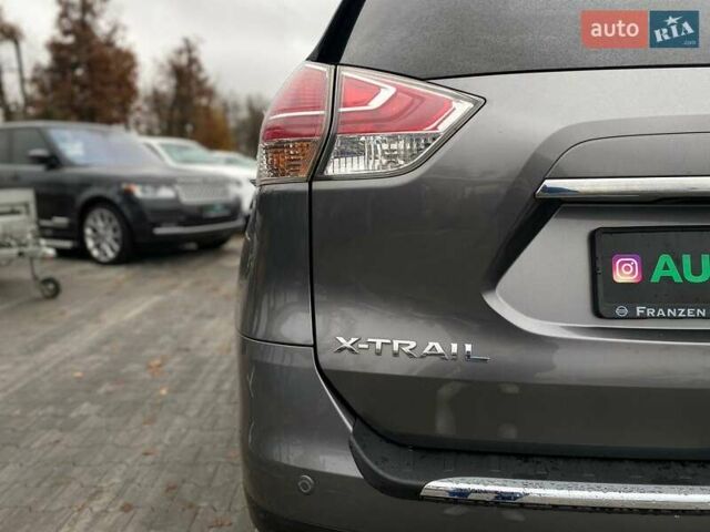 Сірий Ніссан ІксТрейл, об'ємом двигуна 1.6 л та пробігом 190 тис. км за 15590 $, фото 15 на Automoto.ua