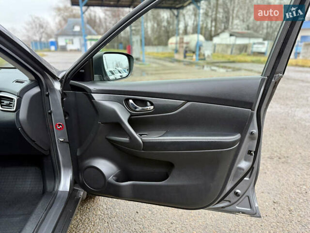 Серый Ниссан ИксТрейл, объемом двигателя 1.6 л и пробегом 162 тыс. км за 15500 $, фото 33 на Automoto.ua