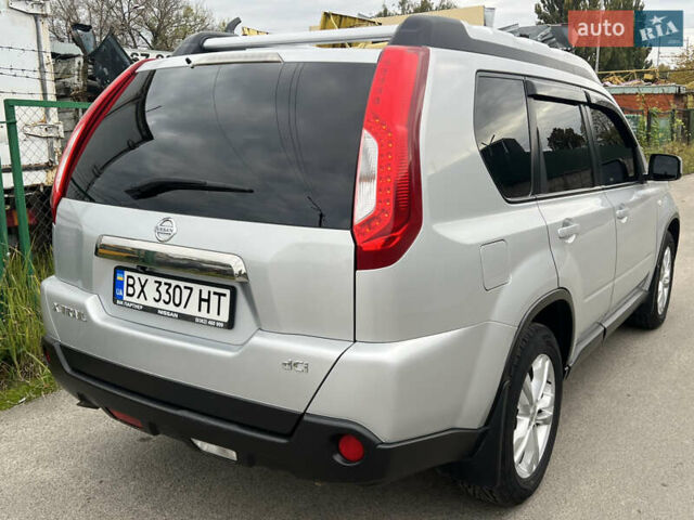 Серый Ниссан ИксТрейл, объемом двигателя 2 л и пробегом 237 тыс. км за 13300 $, фото 7 на Automoto.ua