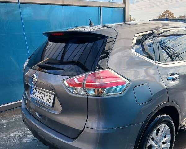 Сірий Ніссан ІксТрейл, об'ємом двигуна 2 л та пробігом 75 тис. км за 13999 $, фото 13 на Automoto.ua