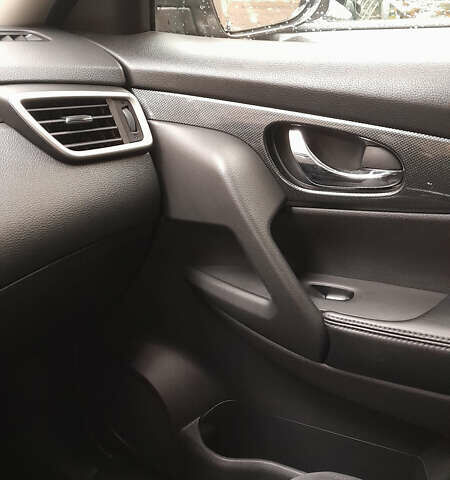 Сірий Ніссан ІксТрейл, об'ємом двигуна 2 л та пробігом 79 тис. км за 14500 $, фото 8 на Automoto.ua