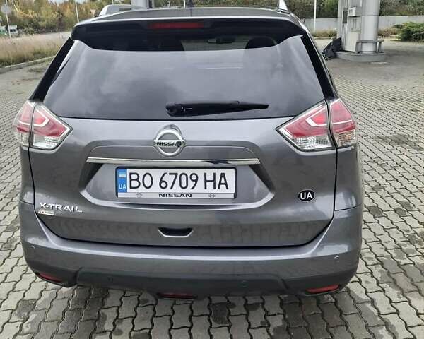 Серый Ниссан ИксТрейл, объемом двигателя 1.6 л и пробегом 193 тыс. км за 16850 $, фото 5 на Automoto.ua