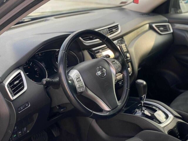 Сірий Ніссан ІксТрейл, об'ємом двигуна 1.6 л та пробігом 190 тис. км за 15990 $, фото 9 на Automoto.ua