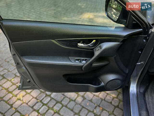 Серый Ниссан ИксТрейл, объемом двигателя 1.6 л и пробегом 59 тыс. км за 17500 $, фото 36 на Automoto.ua