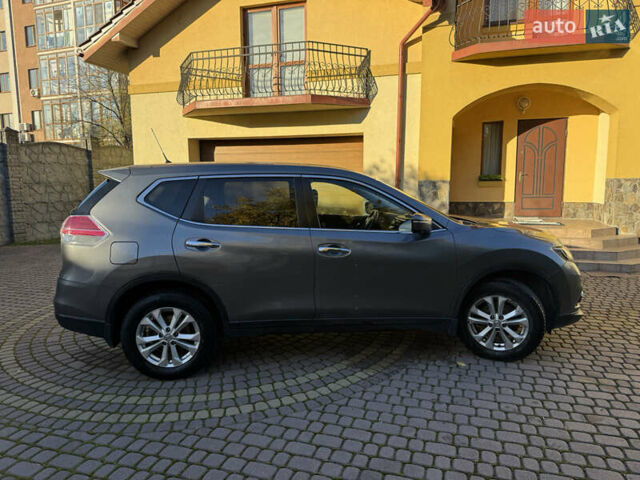 Сірий Ніссан ІксТрейл, об'ємом двигуна 1.6 л та пробігом 215 тис. км за 15500 $, фото 8 на Automoto.ua