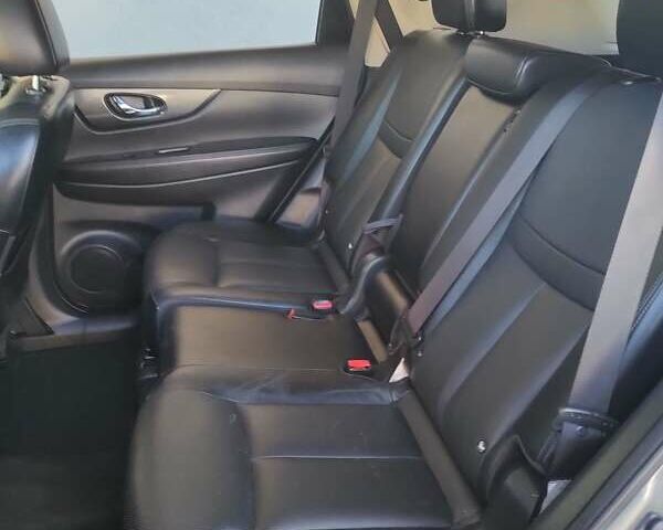 Серый Ниссан ИксТрейл, объемом двигателя 1.6 л и пробегом 156 тыс. км за 15699 $, фото 19 на Automoto.ua