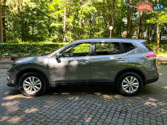 Серый Ниссан ИксТрейл, объемом двигателя 1.6 л и пробегом 59 тыс. км за 17500 $, фото 4 на Automoto.ua