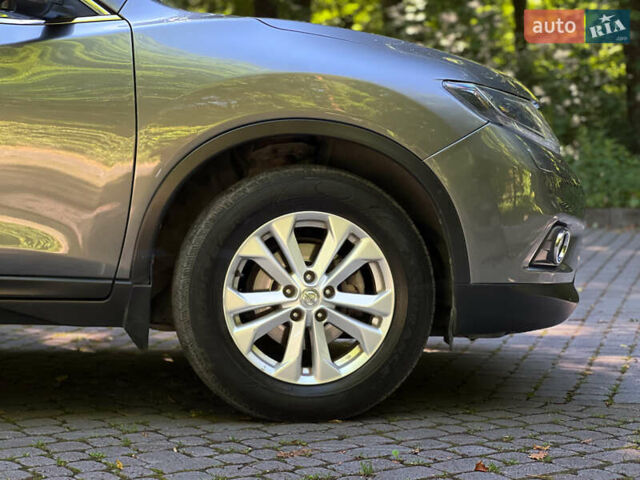 Серый Ниссан ИксТрейл, объемом двигателя 1.6 л и пробегом 59 тыс. км за 17500 $, фото 11 на Automoto.ua