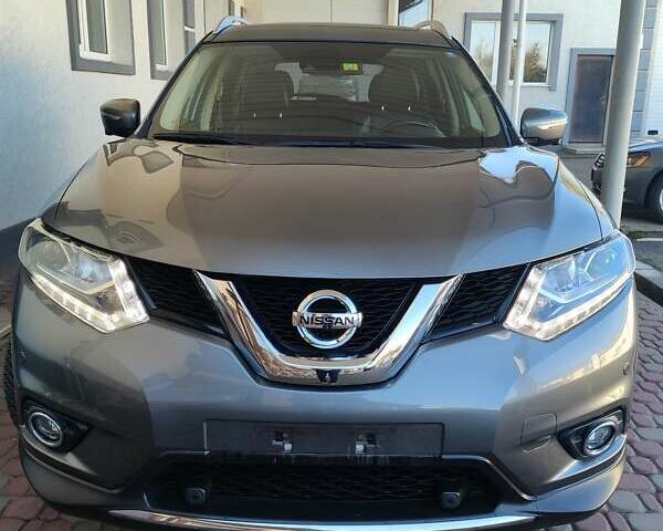 Серый Ниссан ИксТрейл, объемом двигателя 1.6 л и пробегом 156 тыс. км за 15699 $, фото 3 на Automoto.ua