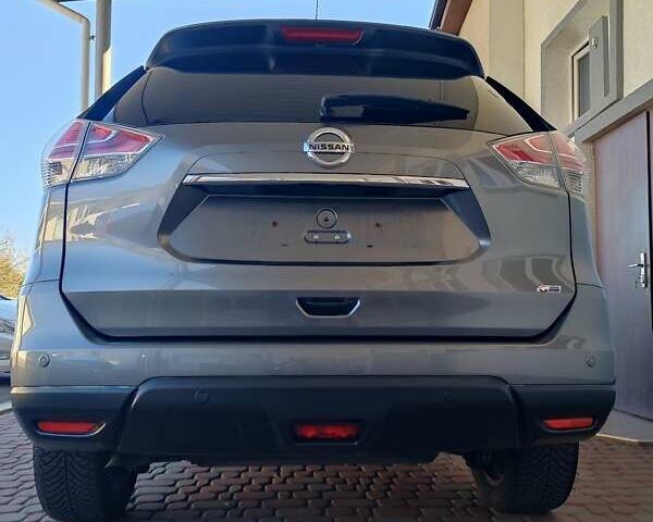 Серый Ниссан ИксТрейл, объемом двигателя 1.6 л и пробегом 156 тыс. км за 15699 $, фото 9 на Automoto.ua