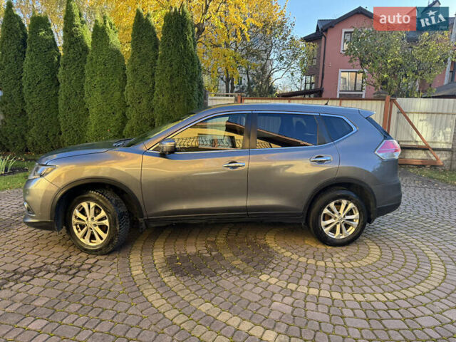 Сірий Ніссан ІксТрейл, об'ємом двигуна 1.6 л та пробігом 215 тис. км за 15500 $, фото 2 на Automoto.ua