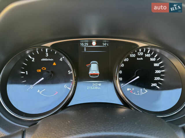 Сірий Ніссан ІксТрейл, об'ємом двигуна 1.6 л та пробігом 215 тис. км за 15500 $, фото 28 на Automoto.ua