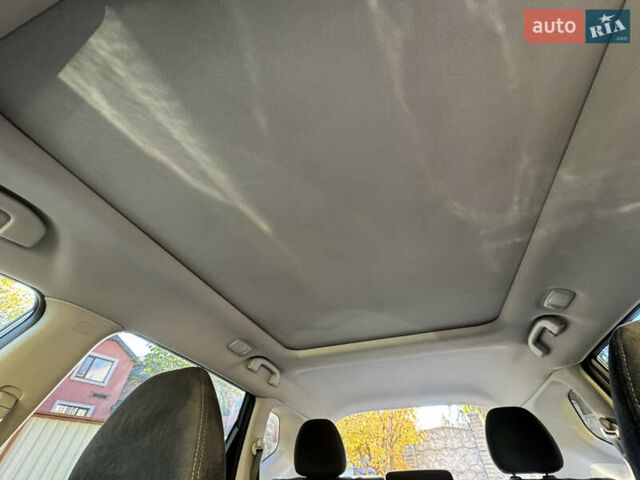 Сірий Ніссан ІксТрейл, об'ємом двигуна 1.6 л та пробігом 215 тис. км за 15500 $, фото 29 на Automoto.ua