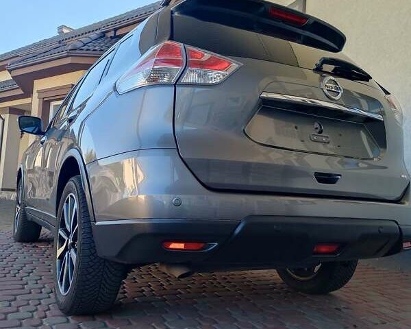 Серый Ниссан ИксТрейл, объемом двигателя 1.6 л и пробегом 156 тыс. км за 15699 $, фото 8 на Automoto.ua
