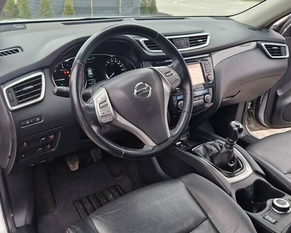 Сірий Ніссан ІксТрейл, об'ємом двигуна 1.6 л та пробігом 145 тис. км за 15500 $, фото 35 на Automoto.ua