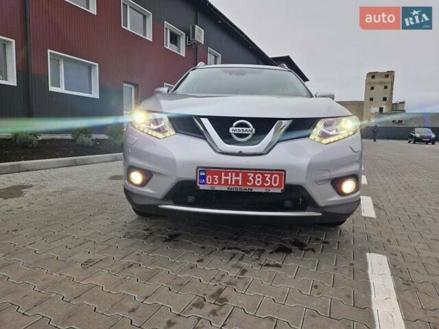 Сірий Ніссан ІксТрейл, об'ємом двигуна 1.6 л та пробігом 145 тис. км за 15500 $, фото 15 на Automoto.ua