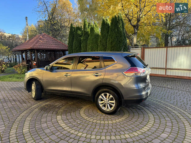 Сірий Ніссан ІксТрейл, об'ємом двигуна 1.6 л та пробігом 215 тис. км за 15500 $, фото 3 на Automoto.ua