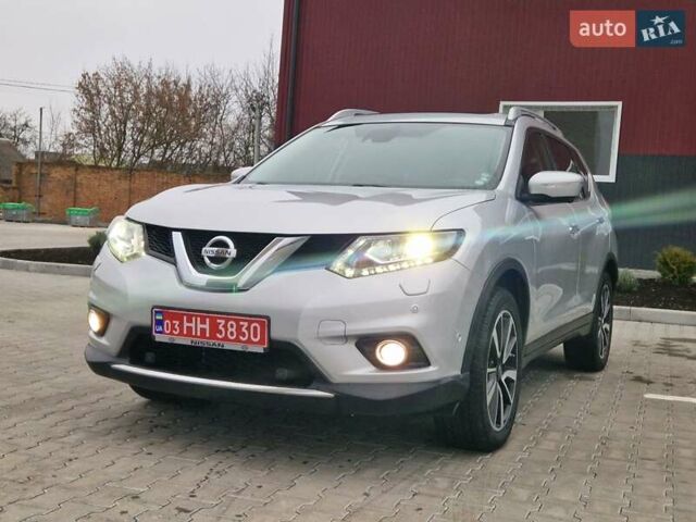 Сірий Ніссан ІксТрейл, об'ємом двигуна 1.6 л та пробігом 145 тис. км за 15500 $, фото 11 на Automoto.ua