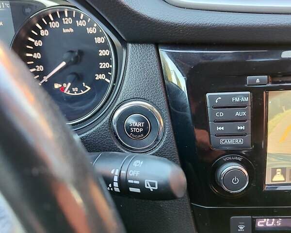 Сірий Ніссан ІксТрейл, об'ємом двигуна 1.6 л та пробігом 191 тис. км за 16200 $, фото 18 на Automoto.ua