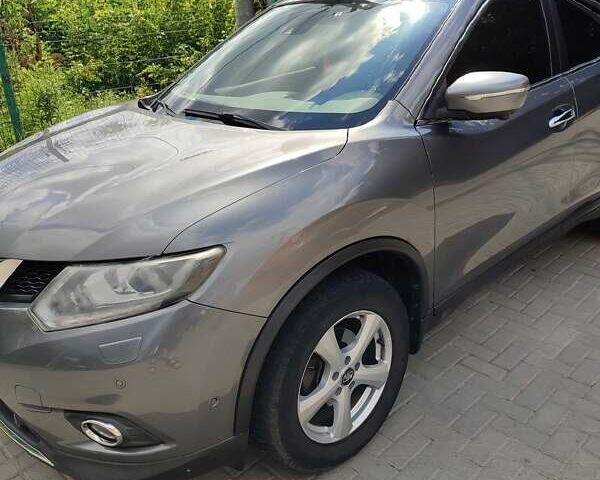 Сірий Ніссан ІксТрейл, об'ємом двигуна 1.6 л та пробігом 192 тис. км за 16500 $, фото 3 на Automoto.ua