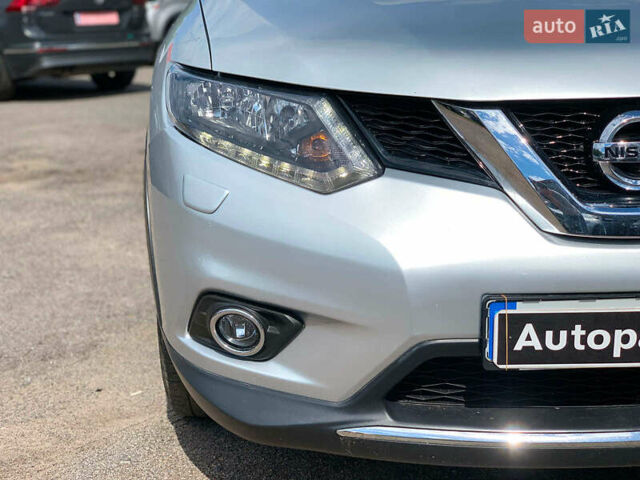 Серый Ниссан ИксТрейл, объемом двигателя 1.6 л и пробегом 114 тыс. км за 18290 $, фото 9 на Automoto.ua
