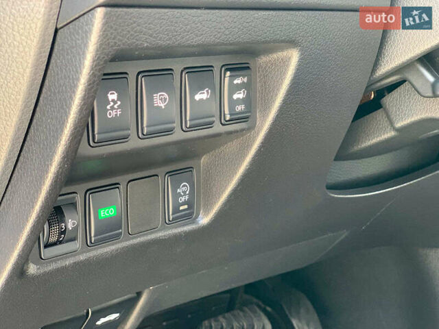 Серый Ниссан ИксТрейл, объемом двигателя 1.6 л и пробегом 114 тыс. км за 18290 $, фото 20 на Automoto.ua