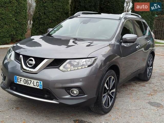 Серый Ниссан ИксТрейл, объемом двигателя 1.6 л и пробегом 195 тыс. км за 14800 $, фото 5 на Automoto.ua