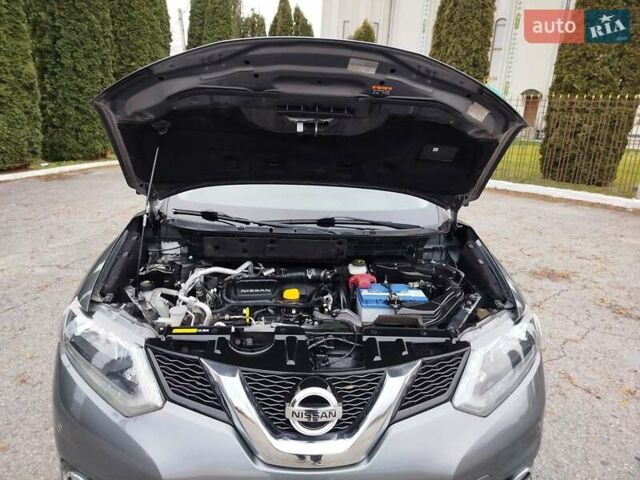 Серый Ниссан ИксТрейл, объемом двигателя 1.6 л и пробегом 195 тыс. км за 14800 $, фото 69 на Automoto.ua