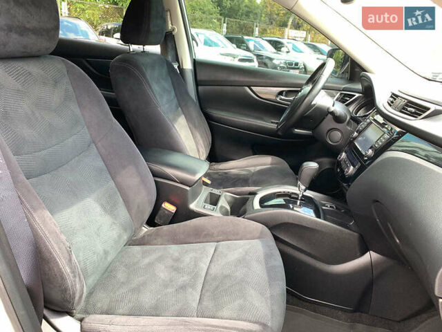 Серый Ниссан ИксТрейл, объемом двигателя 1.6 л и пробегом 114 тыс. км за 18290 $, фото 25 на Automoto.ua