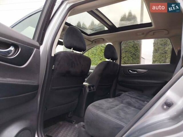 Серый Ниссан ИксТрейл, объемом двигателя 1.6 л и пробегом 195 тыс. км за 14800 $, фото 45 на Automoto.ua