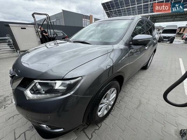 Сірий Ніссан ІксТрейл, об'ємом двигуна 1.6 л та пробігом 250 тис. км за 16500 $, фото 13 на Automoto.ua