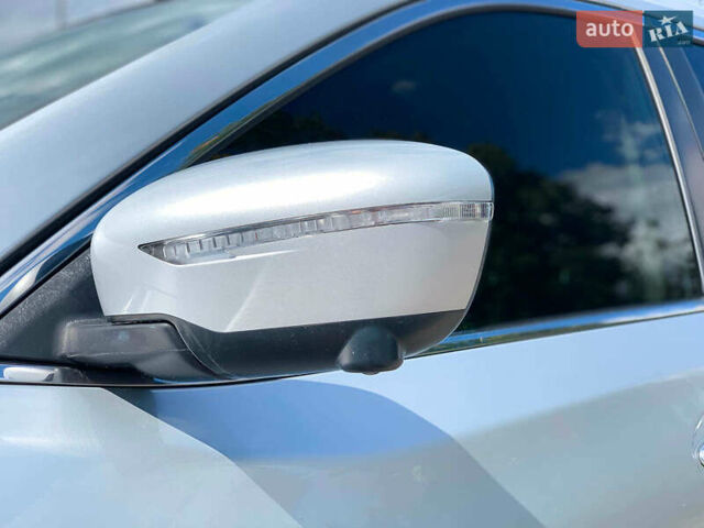 Серый Ниссан ИксТрейл, объемом двигателя 1.6 л и пробегом 114 тыс. км за 18290 $, фото 11 на Automoto.ua