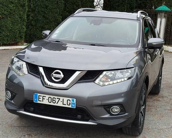 Серый Ниссан ИксТрейл, объемом двигателя 1.6 л и пробегом 195 тыс. км за 14800 $, фото 4 на Automoto.ua